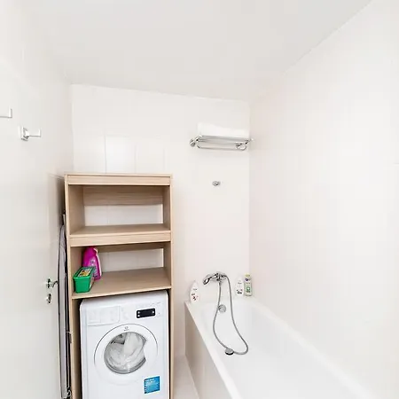 Delea 24 Luxury By Deluxe Apartament Bukareszt
