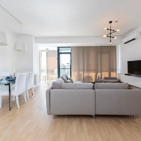 Delea 24 Luxury By Deluxe Apartament